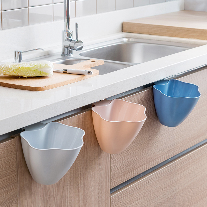 Portable Trash Can - Keep your Cooking Enviroment clean & Save Time